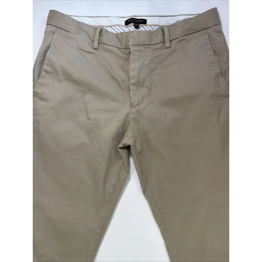 Banana Republic Men’s Khaki Fulton Skinny Fit Chinos Size 33/32